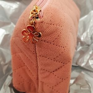 Innisfree Luxury Skincare 3 PC set 🎁 GIFT Bag